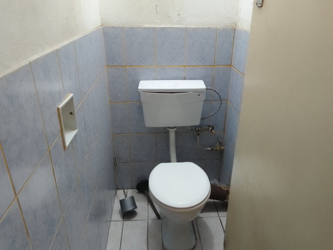 Apartment in Quigney, KuGompo City, South Africa 4 - 18950489