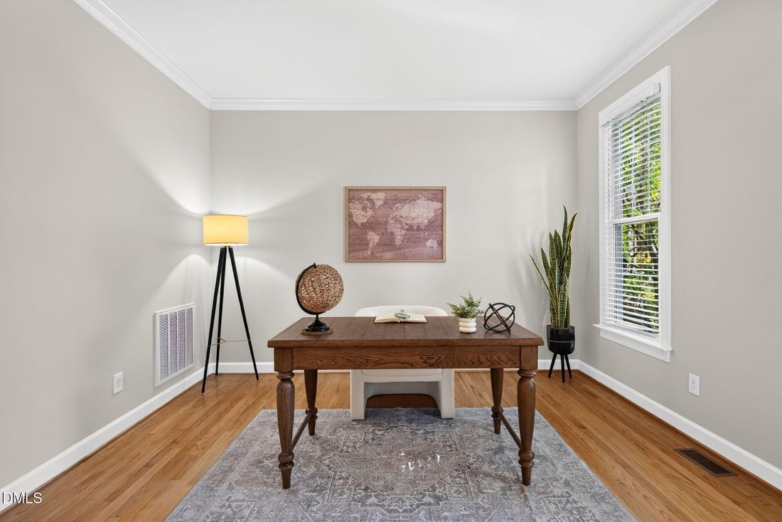Casa a Cary, Carolina del Nord, Stati Uniti 5 - 18948942
