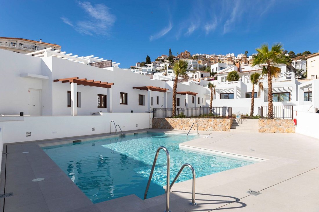 Townhouse in Nerja, Andalusia, Spain 3 - 18948542