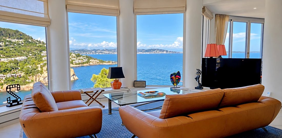 Apartment in Théoule-sur-Mer, Provence-Alpes-Côte d'Azur, France 1 - 18948258