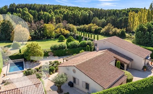 Maison à Maussane-les-Alpilles, Provence-Alpes-Côte d'Azur, France 1