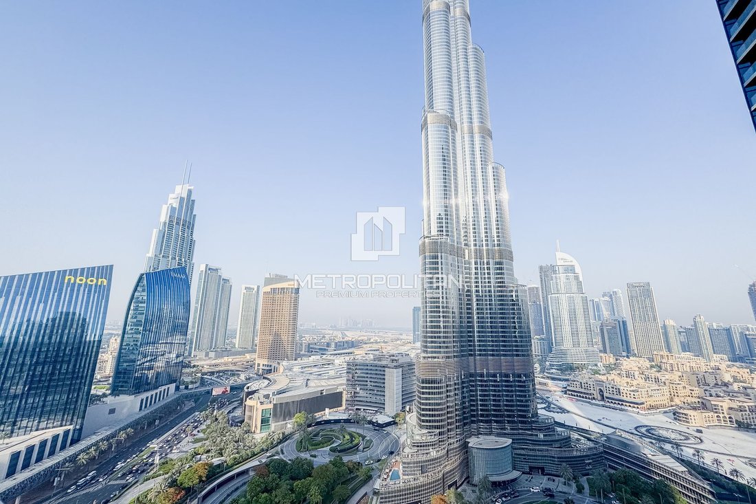Apartment in Downtown Dubai, Dubai, United Arab Emirates 2 - 18950395