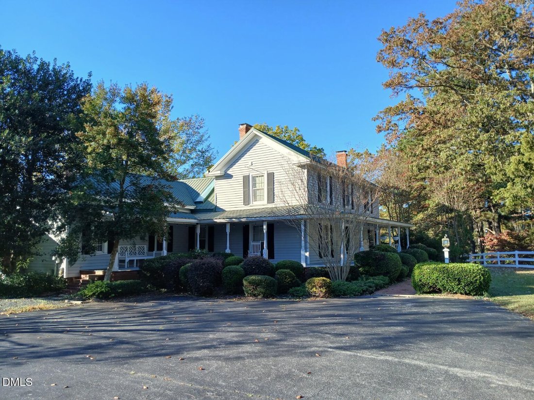 House in Apex, North Carolina, United States 3 - 18952826