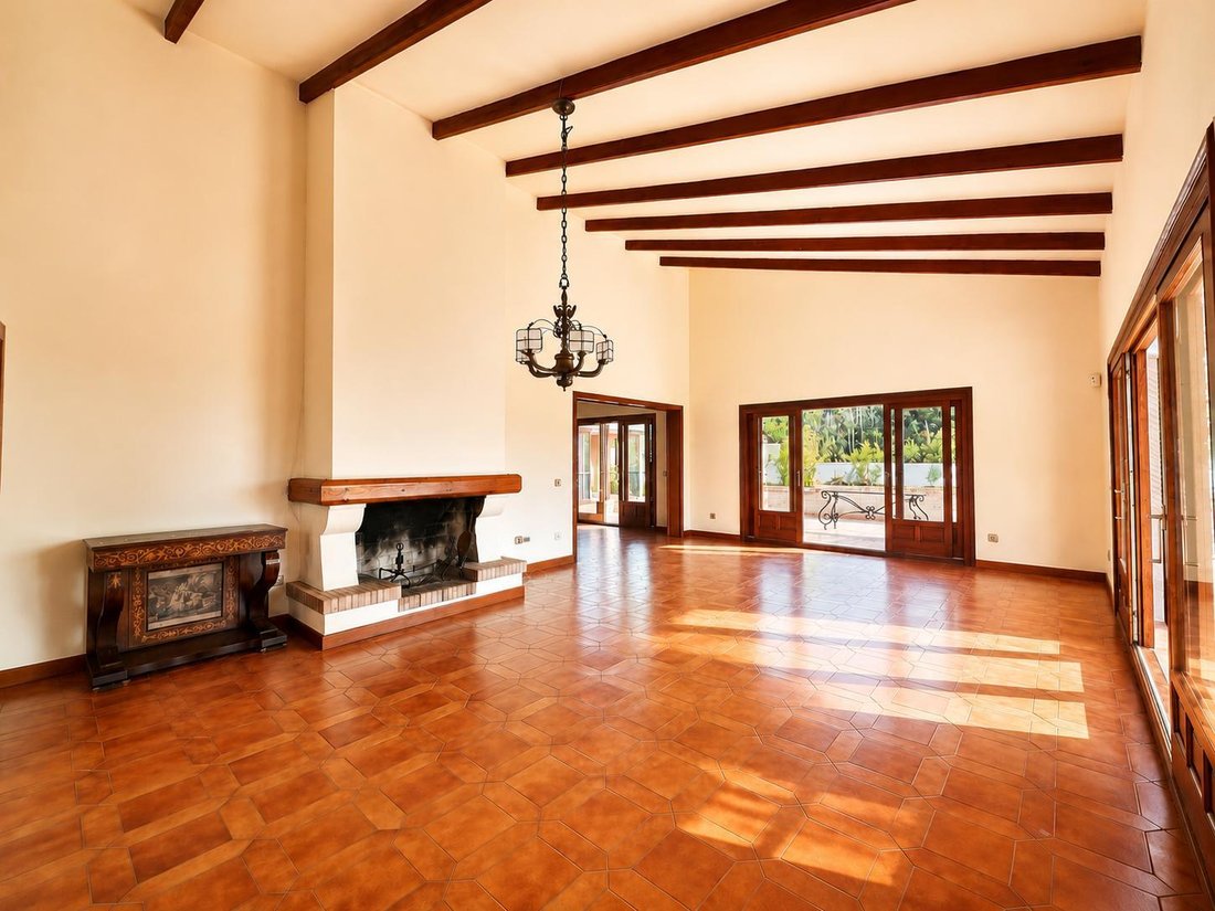 Villa in Marbella, Andalusia, Spain 3 - 18952965