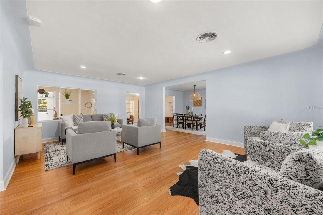 House in Orlando, Florida, United States 3 - 18954090