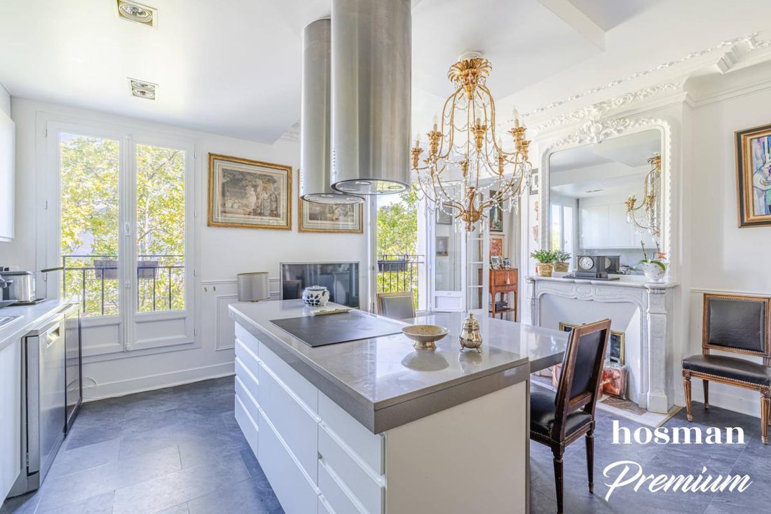 Apartment in Pereire-Malesherbes, Paris 17e Arrondissement, Paris 4 - 18954501
