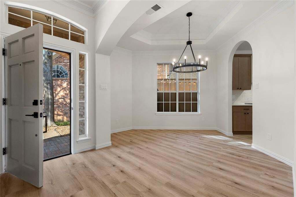House in Addison, Texas, United States 2 - 18953958