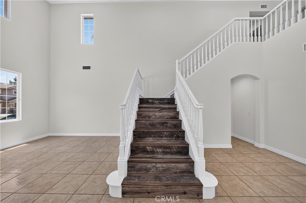 Casa en Azusa, California, Estados Unidos 4 - 18269796