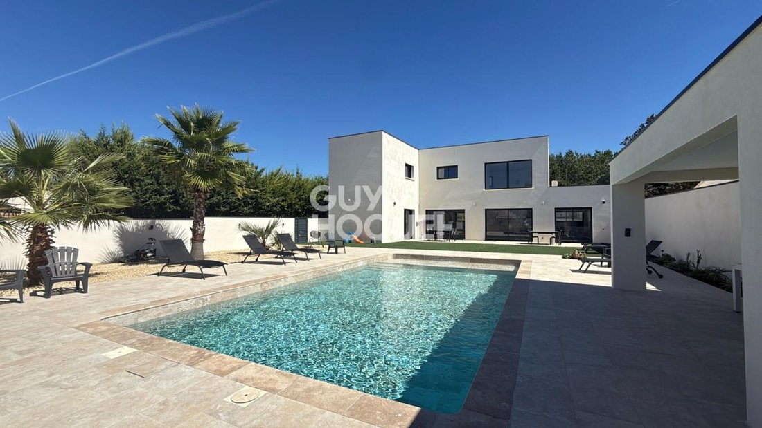 House in Nevons-route d'Apt, L'Isle-sur-la-Sorgue, France 1 - 18949770