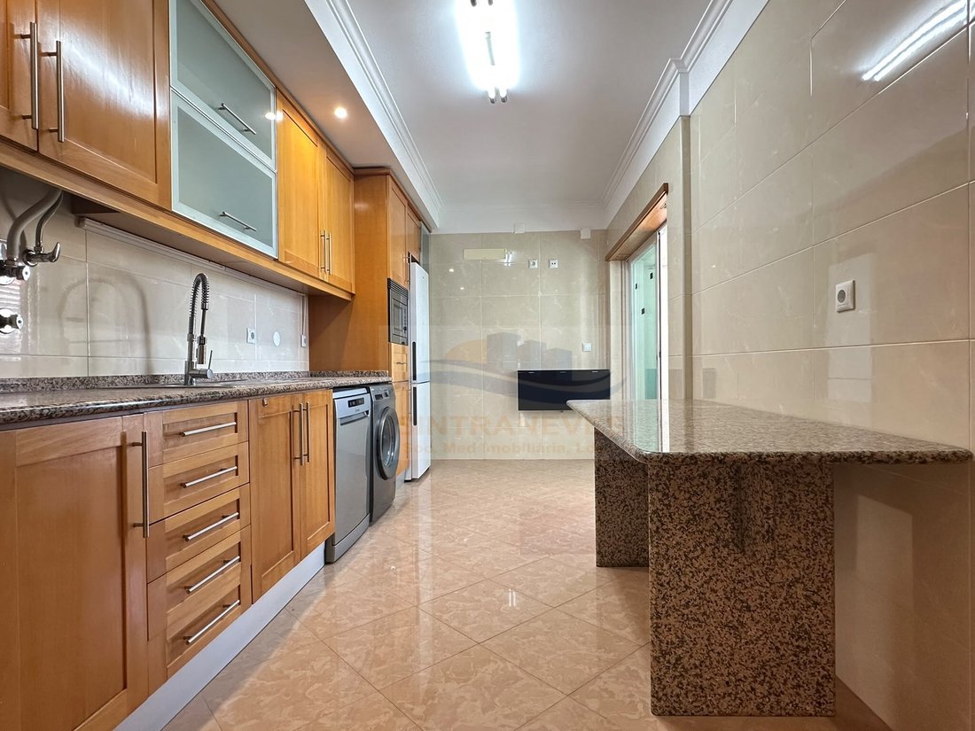 Apartment in Mina de Agua, Lisbon, Portugal 1 - 18954986