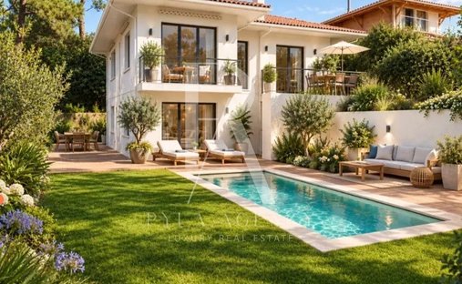 House in Le Pyla, La Teste-de-Buch, France 1