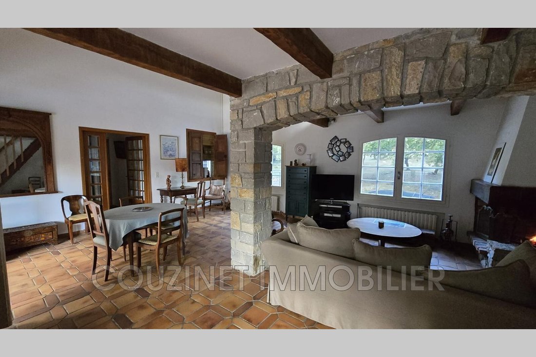 Villa in Centre Ville, Le Beausset, France 5 - 18949357
