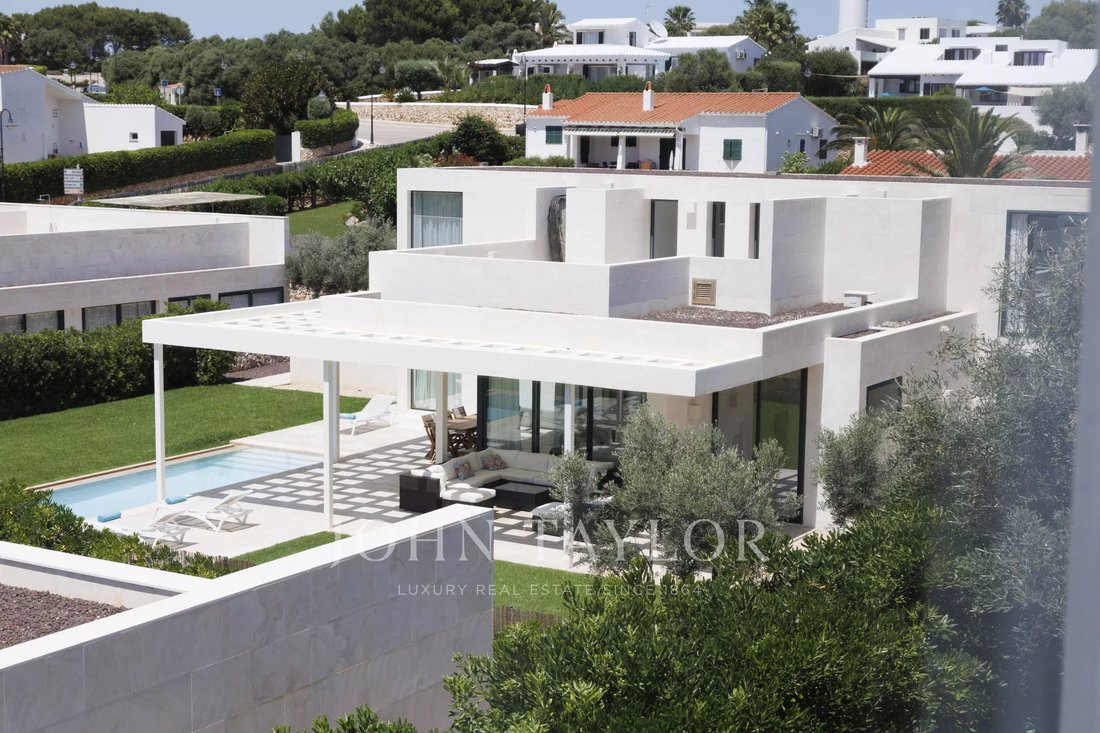 Chalet in Sant Lluis, Balearic Islands, Spain 1 - 18949550