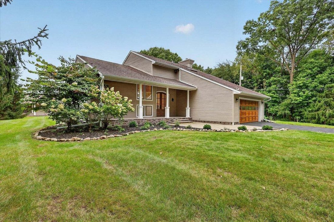 House in Marshall, Michigan, United States 5 - 18949203