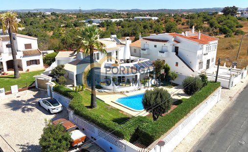 Villa in Praia dos Pescadores, Olhos de Agua, Portugal 1