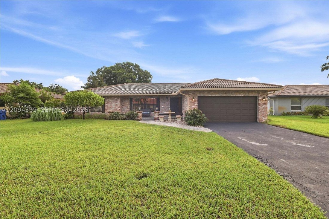 House in Coral Springs, Florida, United States 1 - 18948580