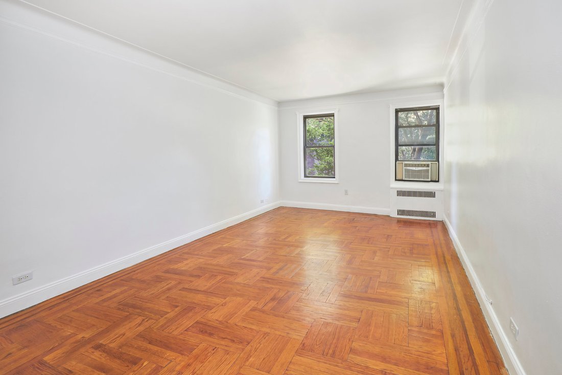 Co Op in New York, New York, United States 4 - 18953546