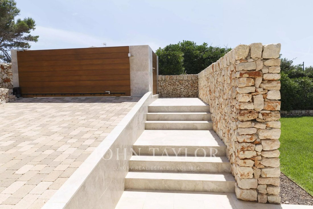 Chalet in Sant Lluis, Balearic Islands, Spain 4 - 18949550