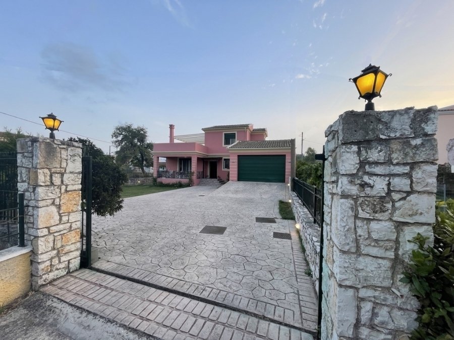 Haus in Northern Corfu, Peloponnese, Western Greece and the Ionian, Griechenland 4 - 18948507
