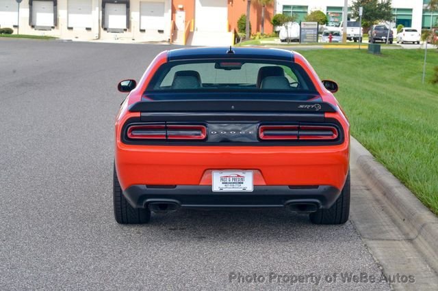Dodge Challenger in Calverton, NY, United States 4 - 18952142