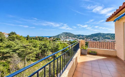 House in Peripherie, Port-Vendres, France 1