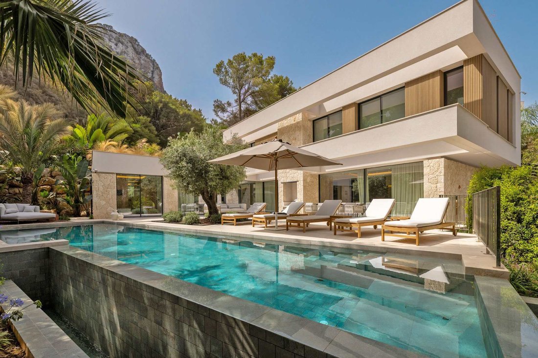 Villa in Port d'Andratx, Andratx, Balearic Islands 1 - 18191531