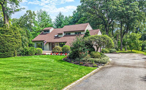 Casa a Halesite, New York, Stati Uniti 1