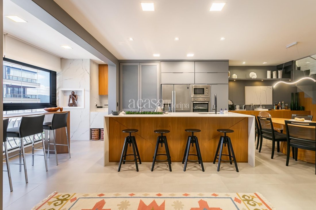 Penthouse in Florianópolis, State of Santa Catarina, Brazil 1 - 18950216