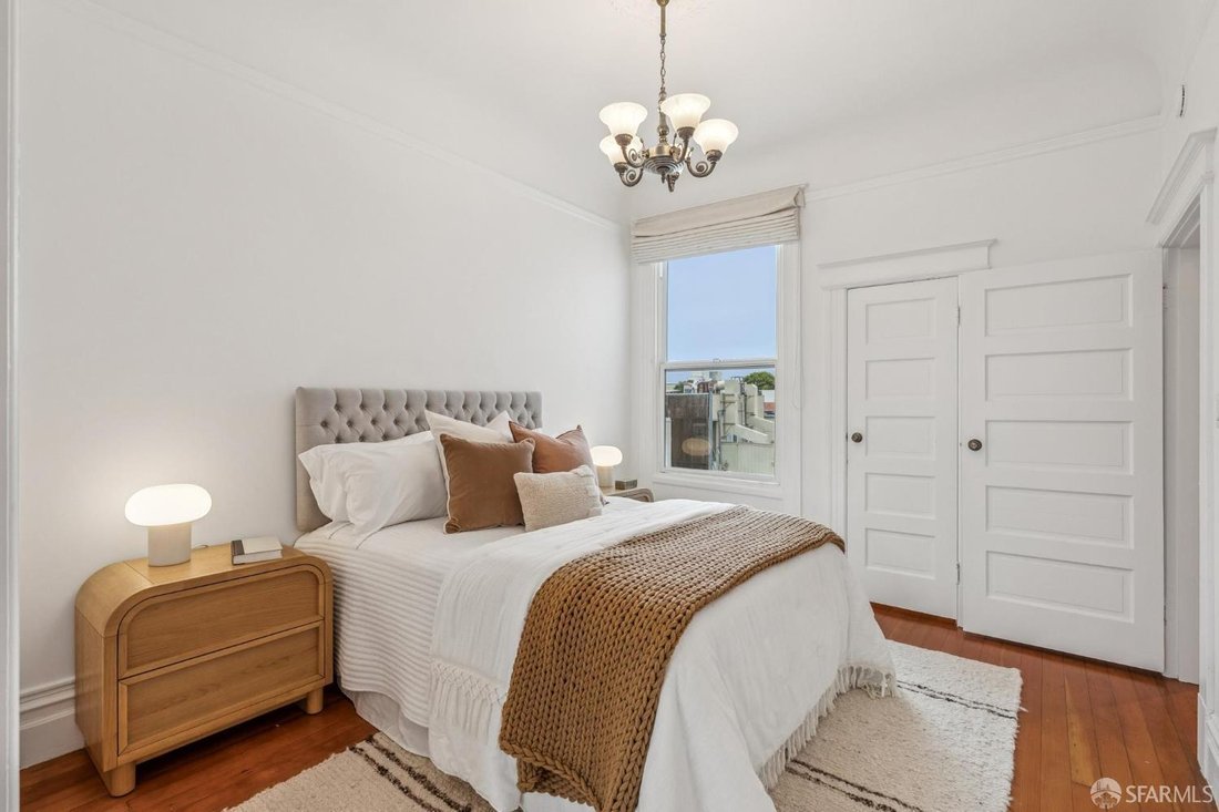 Condo in San Francisco, California, United States 5 - 18952091