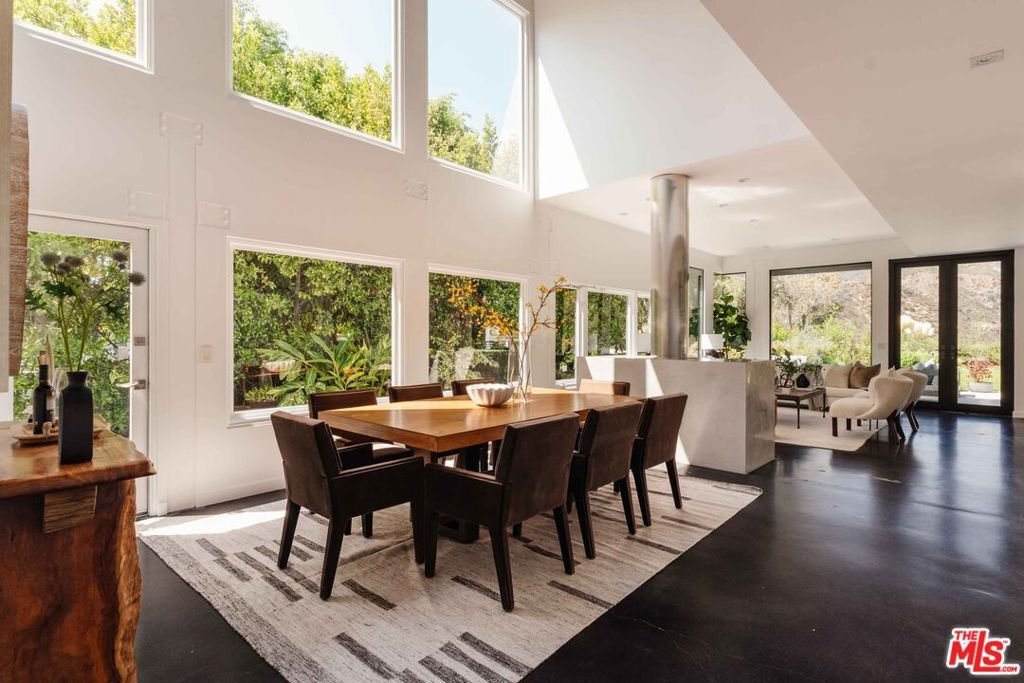 House in Los Angeles, California, United States 5 - 18952215