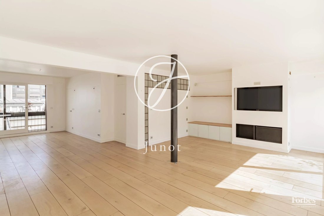Apartment in Courcelles-Wagram, Paris 17e Arrondissement, Paris 5 - 18949531