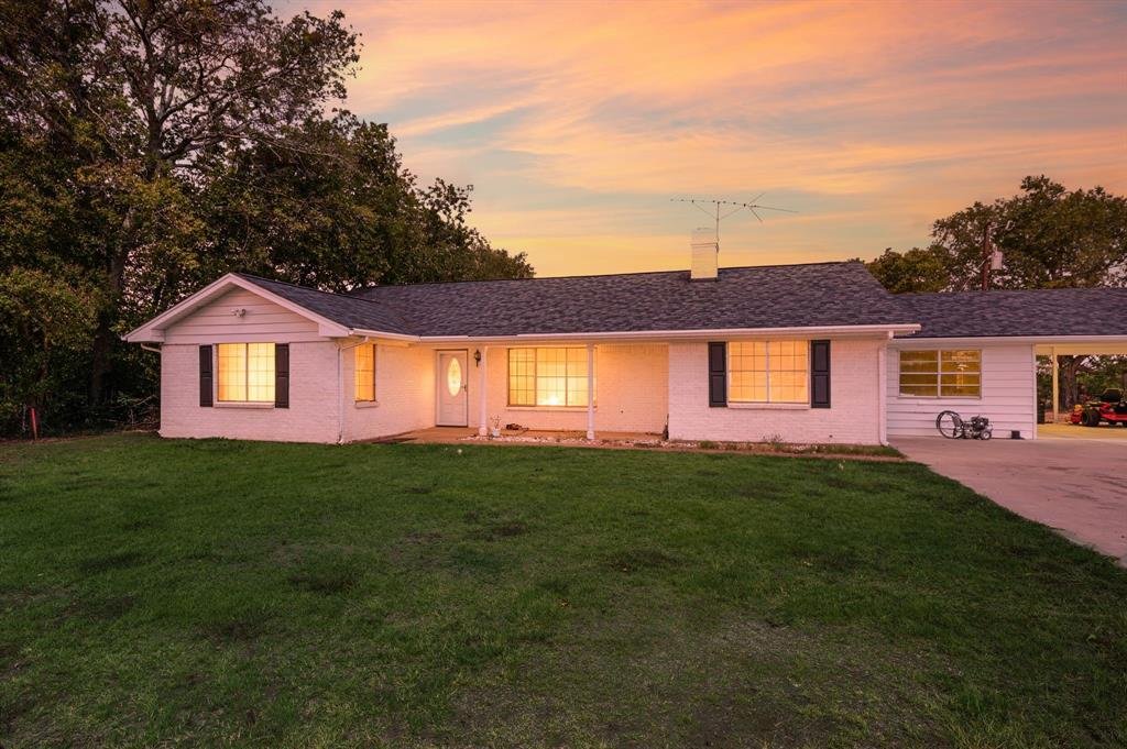 Farm Ranch in Burleson, Texas, United States 1 - 18949146
