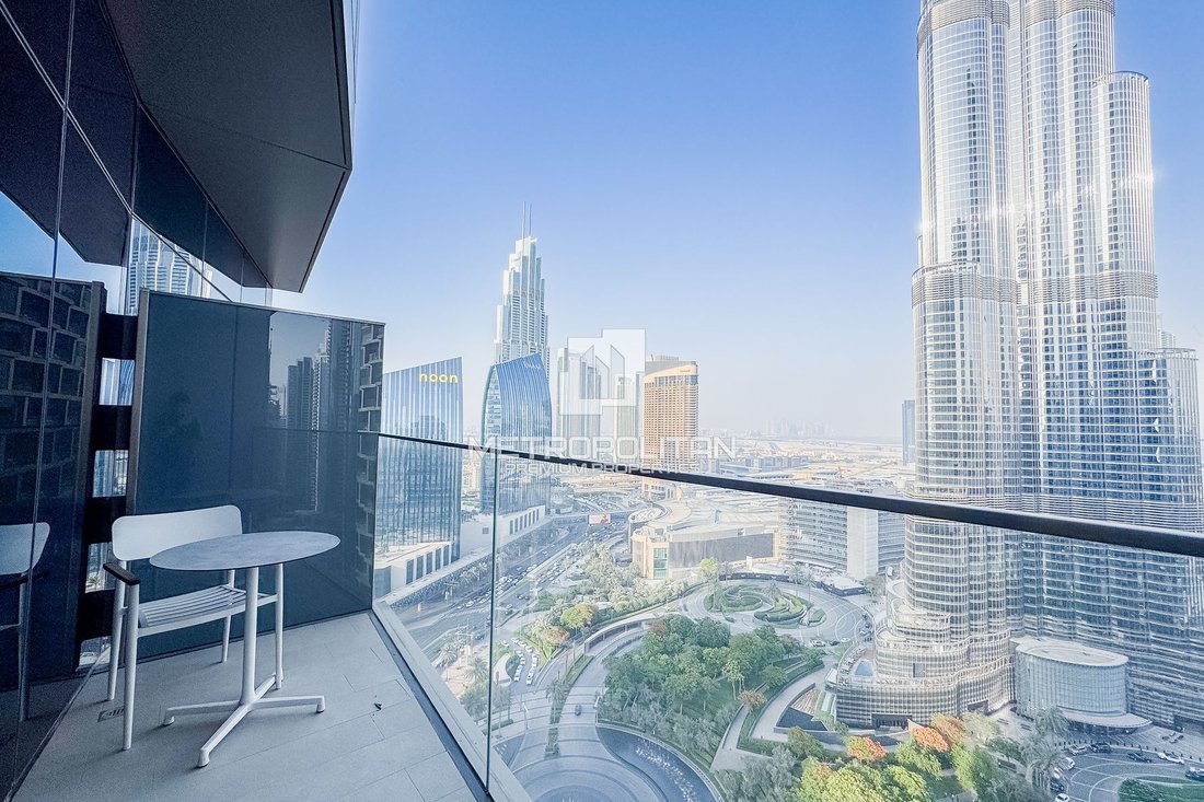 Apartment in Downtown Dubai, Dubai, United Arab Emirates 1 - 18950395
