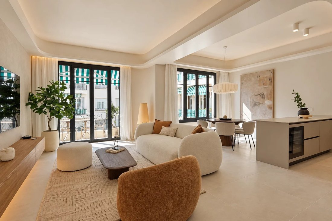 Wohnung in Nizza, Provence-Alpes-Côte d'Azur, Frankreich 2 - 18843724