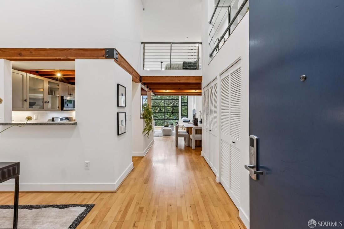 Condo in San Francisco, California, United States 3 - 18952050