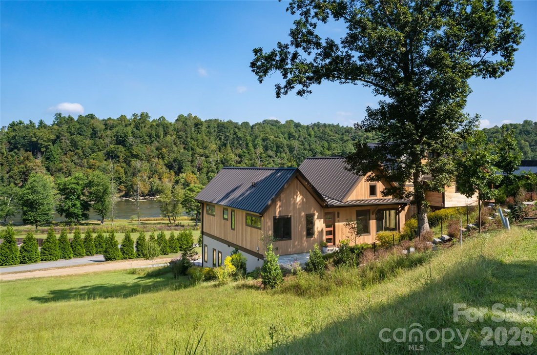 House in Asheville, North Carolina, United States 1 - 18954039