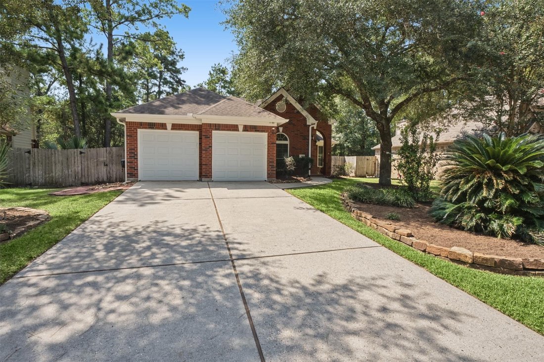 House in The Woodlands, Texas, United States 3 - 18953135