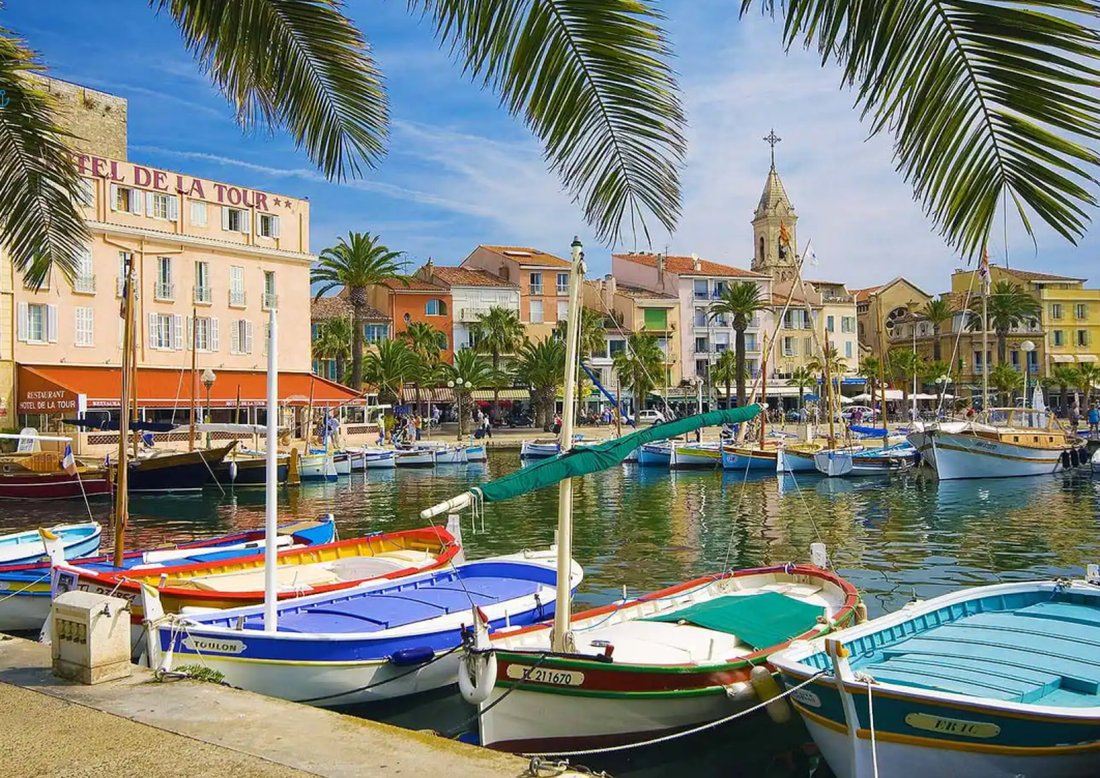 Apartment in Nord, Sanary-sur-Mer, France 1 - 17360978