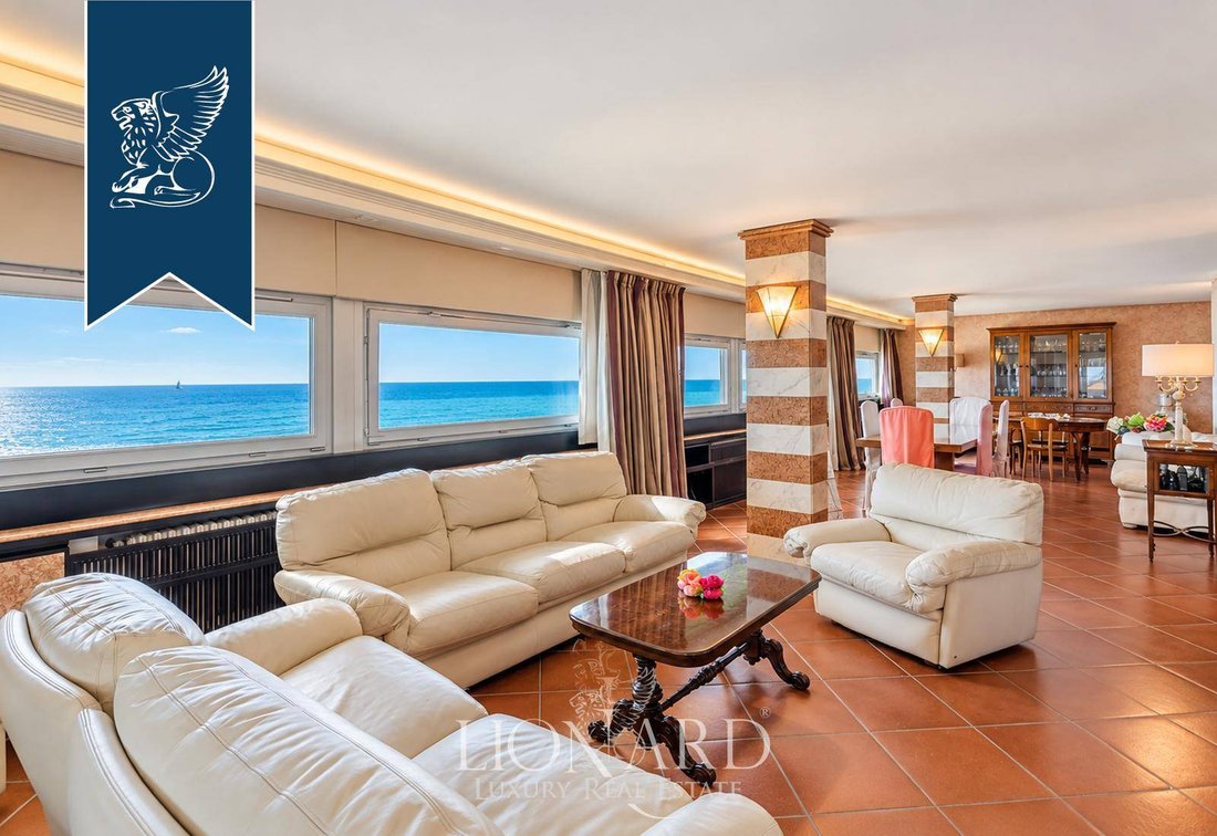 Apartment in Francavilla al Mare, Abruzzo, Italy 1 - 18954457