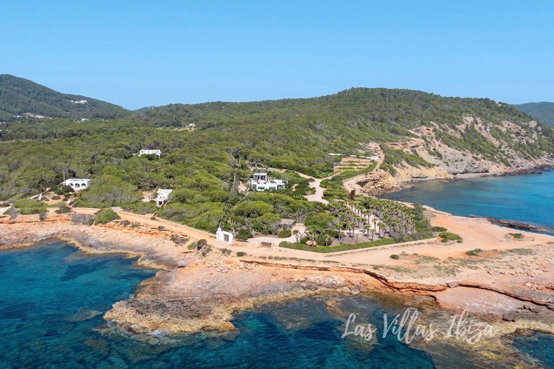Villa in Sant Carles de Peralta, Santa Eularia des Riu, Balearic Islands 2 - 14012115