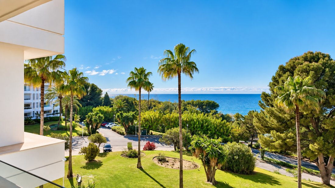 Apartment in Rio Real, Marbella, Andalusia 3 - 18953753