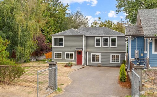 House in Tukwila, Washington, United States 1