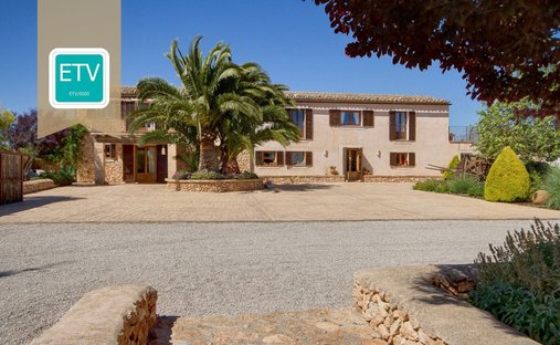 Finca in Campos, Balearic Islands, Spain 1