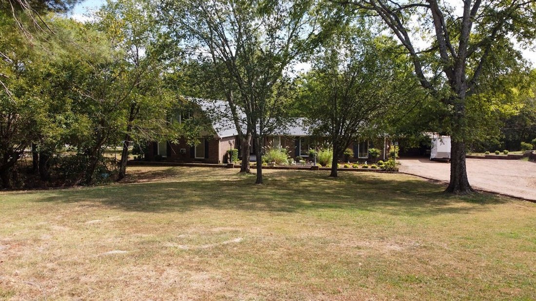 House in Lebanon, Tennessee, United States 2 - 18950711