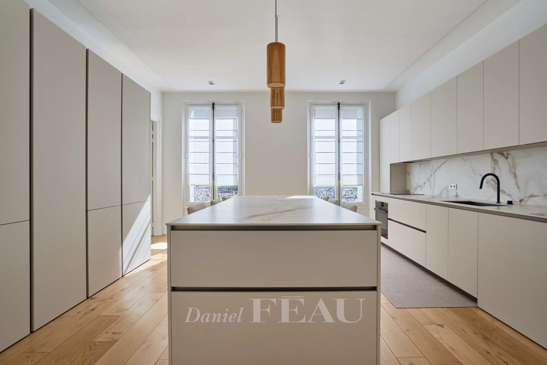 Apartment in Porte Dauphine, Paris 16e Arrondissement, Paris 5 - 18949866