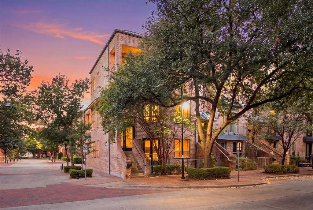 Townhouse in Addison, Texas, United States 1 - 18953637