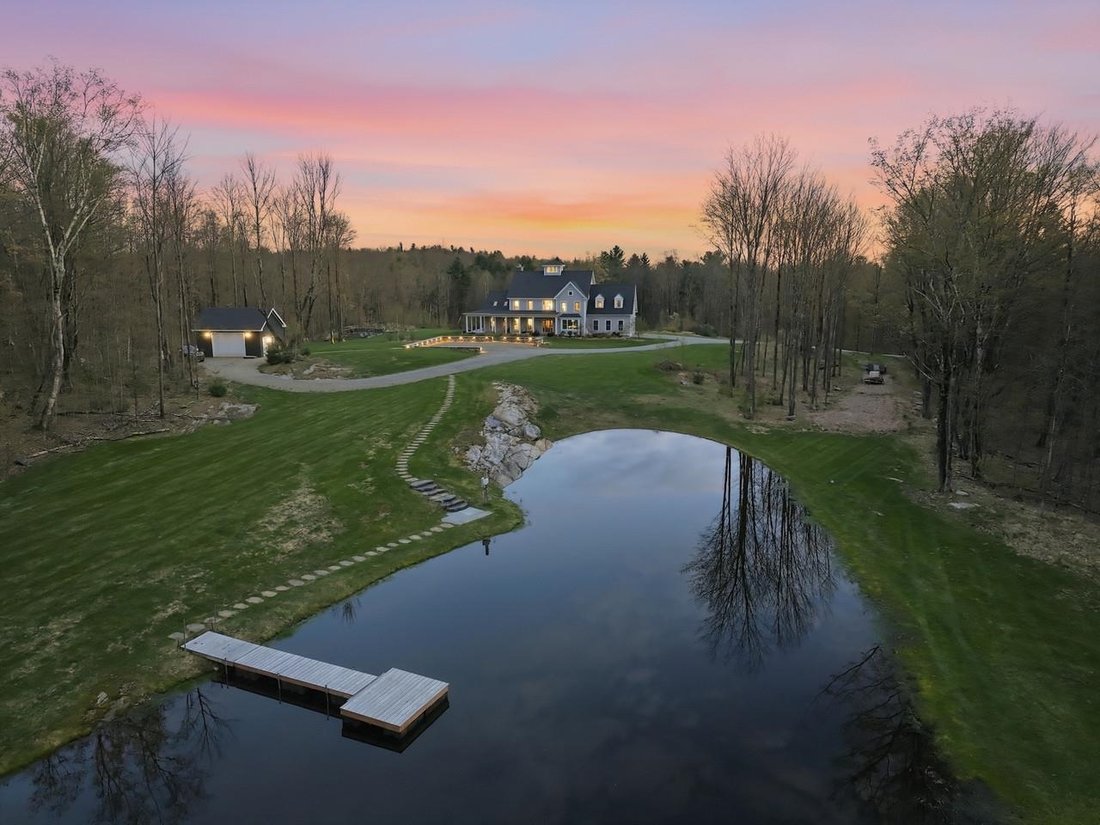 House in Essex, Vermont, United States 1 - 17929395