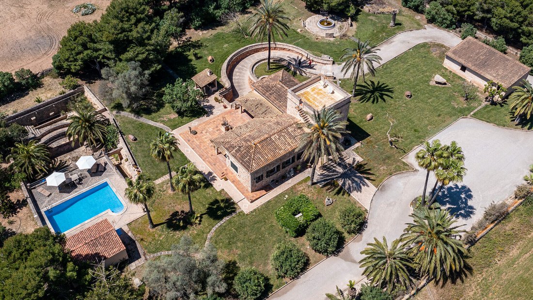 Finca in ses Salines, Balearic Islands, Spain 3 - 18949690