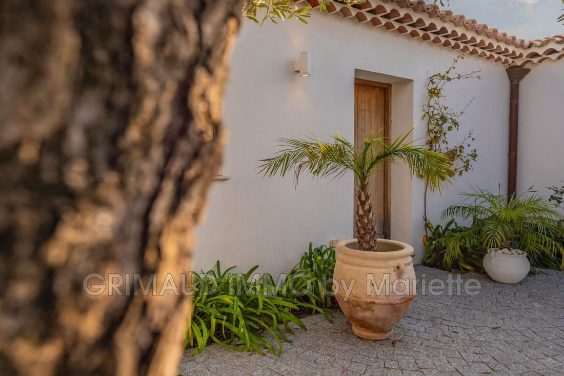Villa in Grimaud, Provence-Alpes-Côte d'Azur, France 5 - 18949340