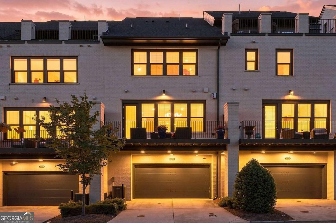 Townhouse in Alpharetta, Georgia, United States 1 - 18953725